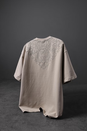 Erkek Bej Goodly Yaka Nakışlı Tona Ton Oversize Tshirt