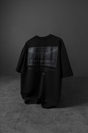 Erkek Siyah Da Vinci Kabartma Baskılı Oversize Tshirt